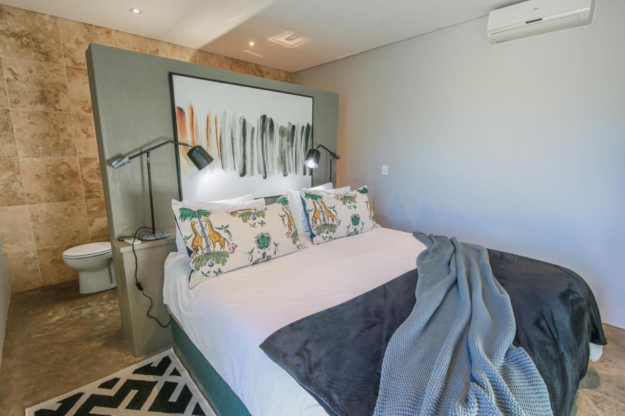 สวีท 9 แอท เดอะ วิลเลจ Apartment วินด์ฮุก ภายนอก รูปภาพ